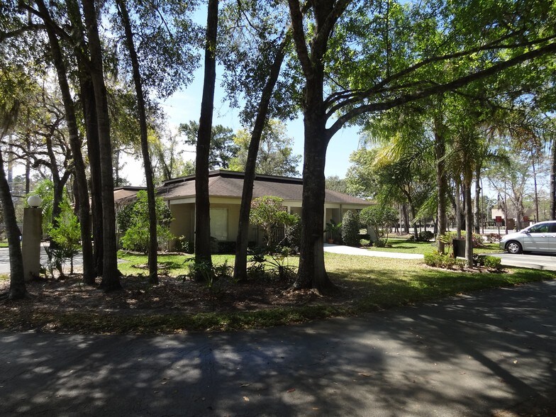 More Photos Of 151 Sabal Palm Dr, Longwood Office For Lease