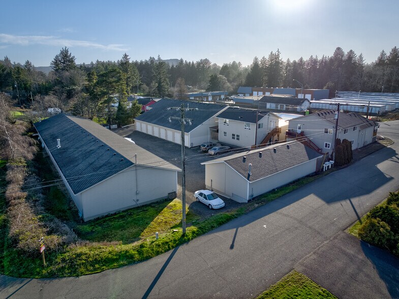 More Photos Of 3003 Highway 101 N, Gearhart Self Storage For Sale