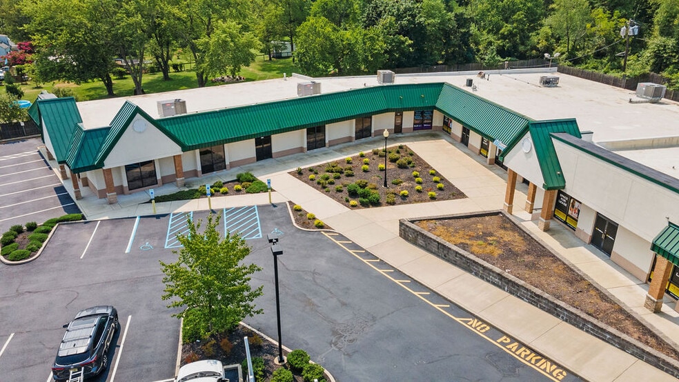 More Photos Of 3885 Route 27, Princeton Unknown For Lease