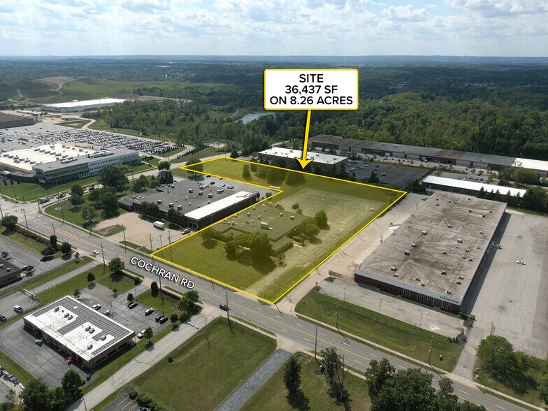 Primary Photo Of 6262 Cochran Rd, Solon Flex For Sale