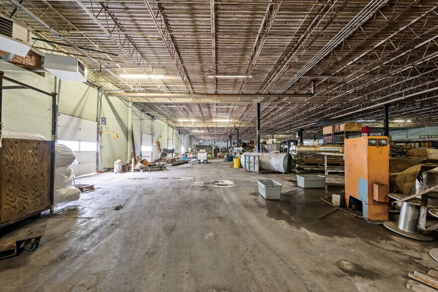 More Photos Of 1000 E Butler Ave, Liberty Manufacturing For Sale