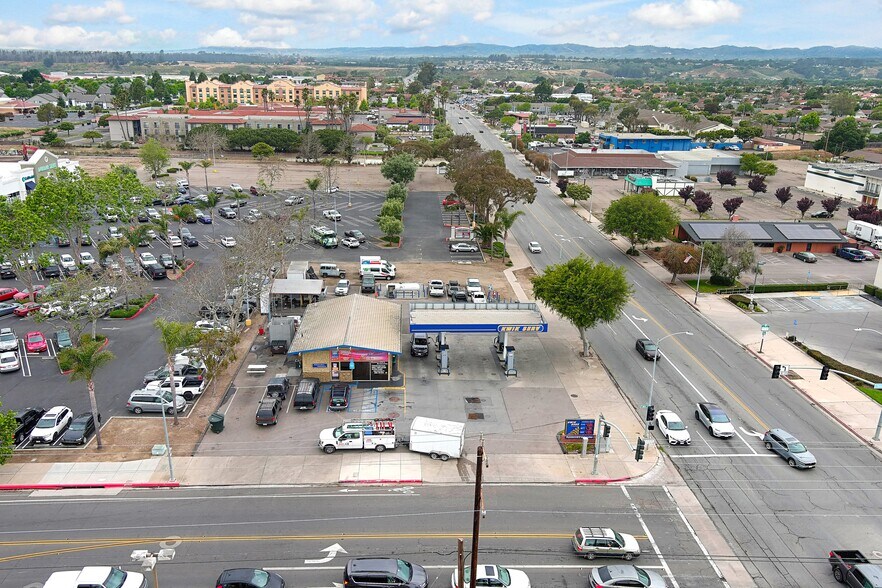 More Photos Of 1001 N H St, Lompoc Convenience Store For Sale