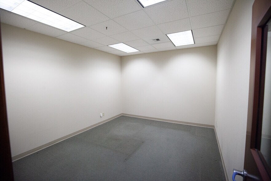 More Photos Of 1001 S 3rd St W, Missoula Manufacturing For Sale