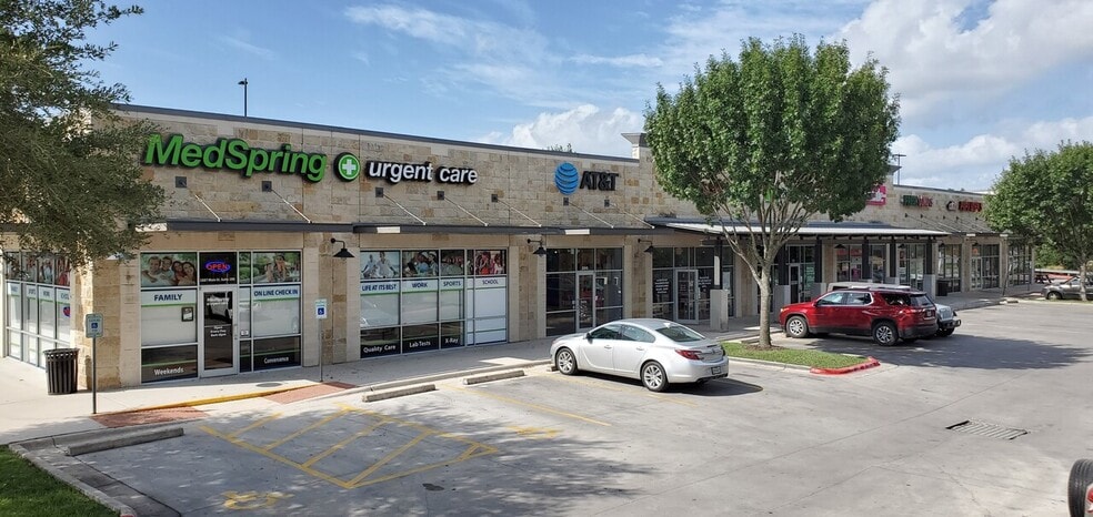 More Photos Of 550 Old San Antonio Rd, Buda Unknown For Lease