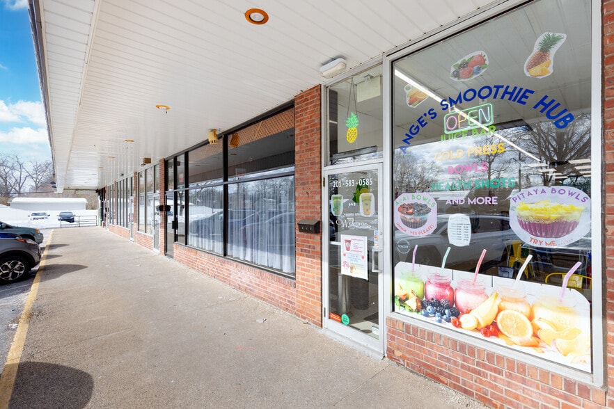 More Photos Of 654B Westwood Ave, River Vale Unknown For Lease
