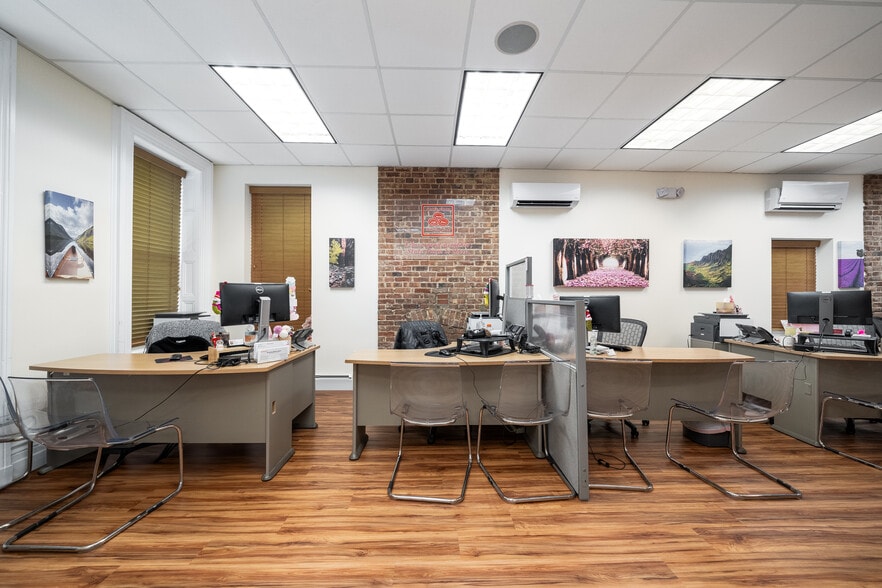 More Photos Of 715 Washington St, Hoboken Loft Creative Space For Lease