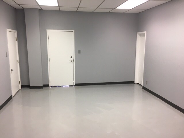 More Photos Of 1823 Commercial St NE, Albuquerque Warehouse For Sale