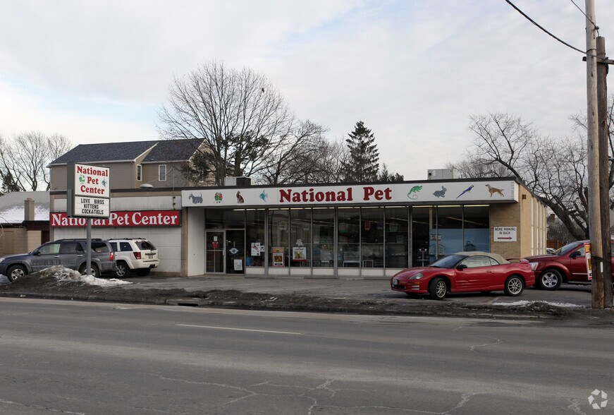 More Photos Of 726 Reservoir Ave, Cranston Freestanding For Lease