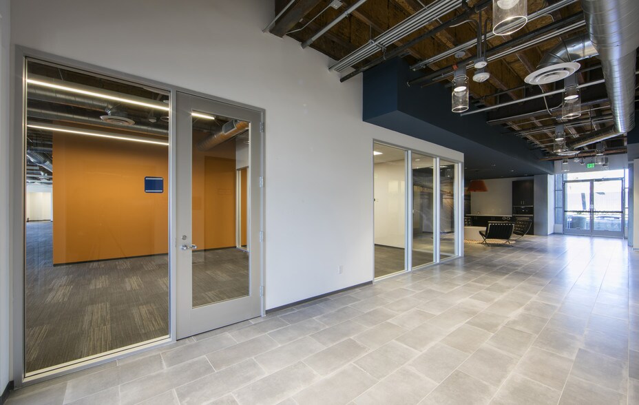 More Photos Of 20371 Irvine Ave, Newport Beach Loft Creative Space For Lease