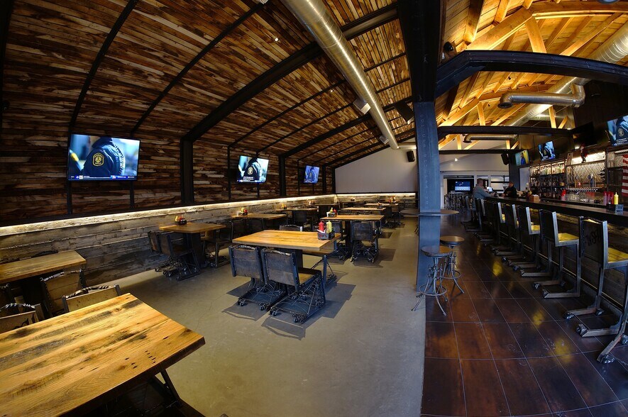 More Photos Of 31 W Center St, Victor Restaurant For Lease