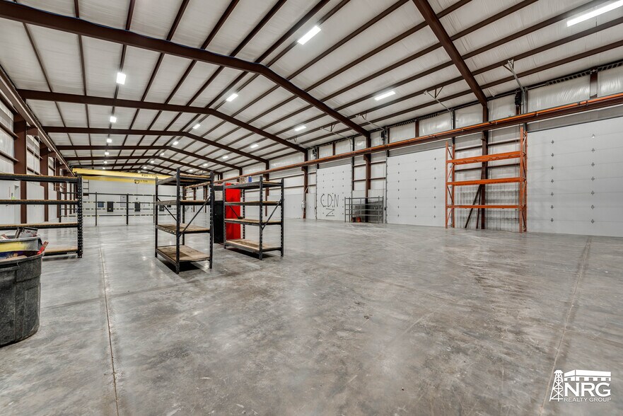 More Photos Of 10911 W County Road 47, Midland Warehouse For Lease