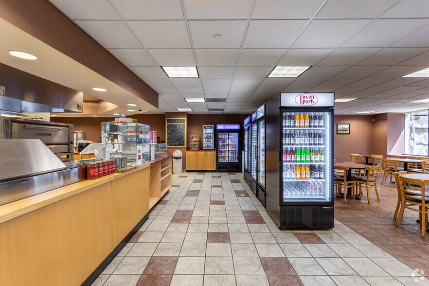 More Photos Of 100 Beard Sawmill Rd, Shelton Office For Lease