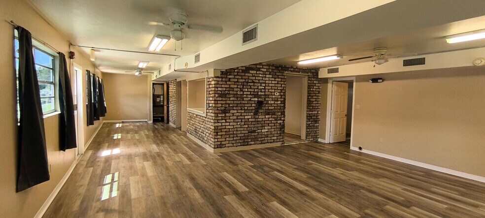 More Photos Of 14610 Kennard St, Waldo Freestanding For Sale