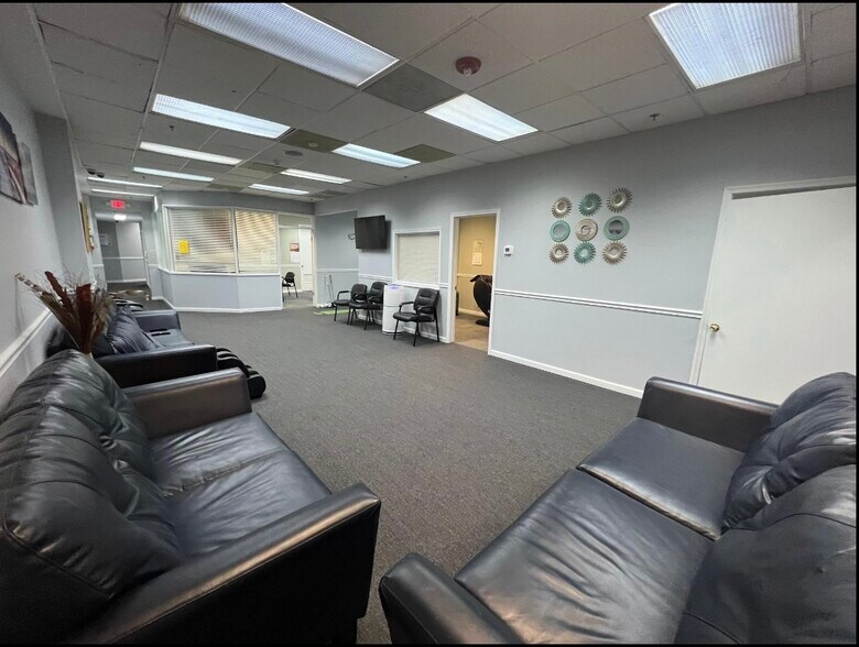 More Photos Of , Philadelphia Unknown For Sale