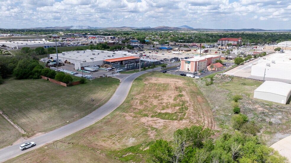 More Photos Of 1201 NW 40th St, Lawton Land For Sale