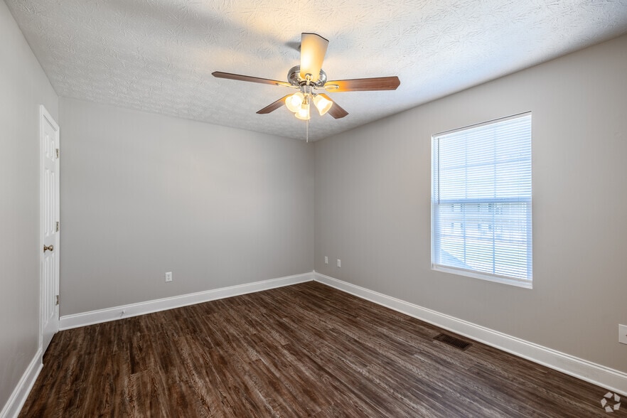 More Photos Of 145 Lois Ln, Morehead Apartments For Sale