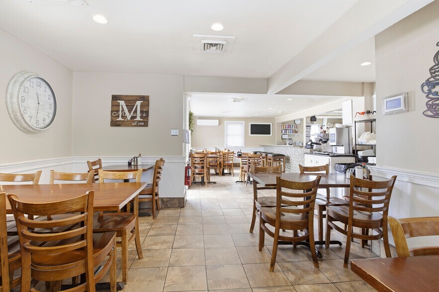 More Photos Of 1117 Smithbridge Rd, Glen Mills General Retail For Sale