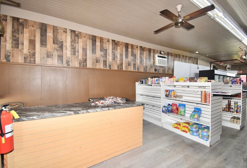 More Photos Of 193 Fairview Ave, Chicopee Restaurant For Sale