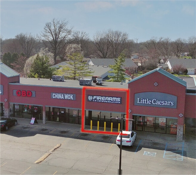 More Photos Of 6320 Oaklandon Rd, Indianapolis Storefront For Lease