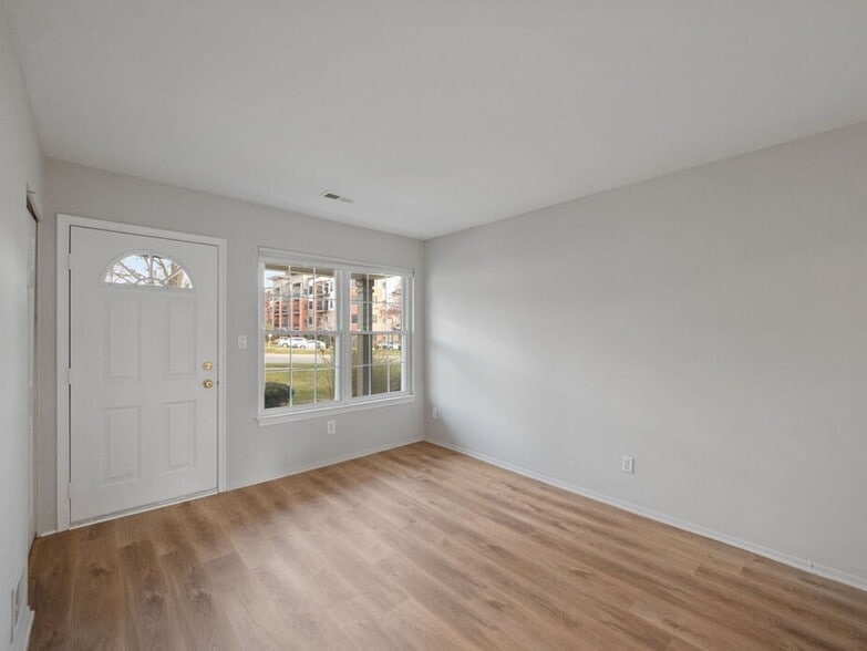 More Photos Of 230 Plymouth Rd, Plymouth Apartments For Sale