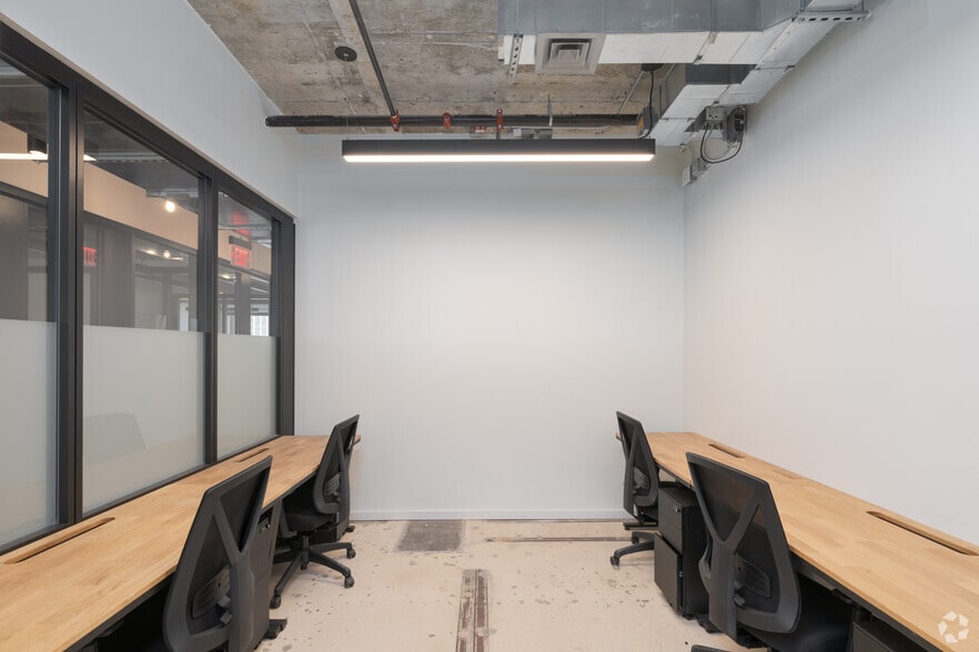 More Photos Of 100 N Biscayne Blvd, Miami Office For Lease