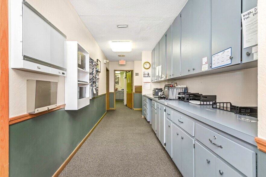 More Photos Of 701 N Hercules Ave, Clearwater Medical For Lease