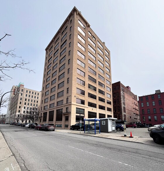 More Photos Of 37 Franklin St, Buffalo Office For Sale