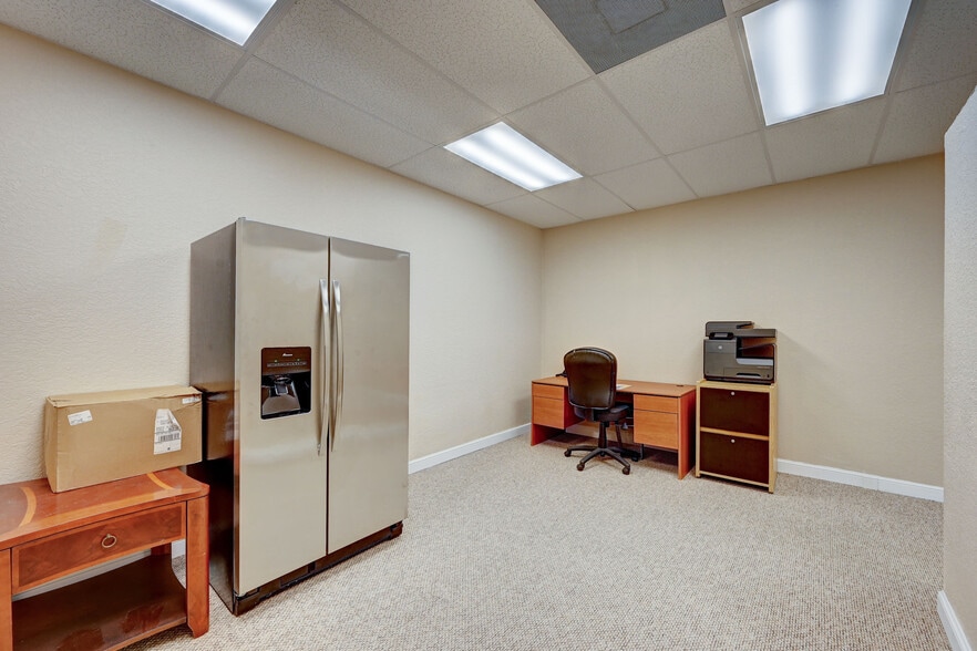 More Photos Of 4851 W Hillsboro Blvd, Coconut Creek Office For Sale
