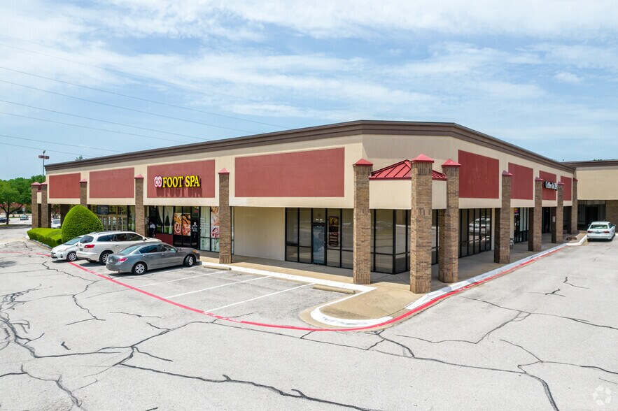 More Photos Of 1915 N Central Expy, Plano Unknown For Lease