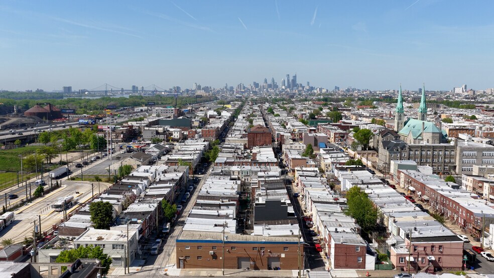 Primary Photo Of 3297 Tilton St, Philadelphia Light Manufacturing For Sale