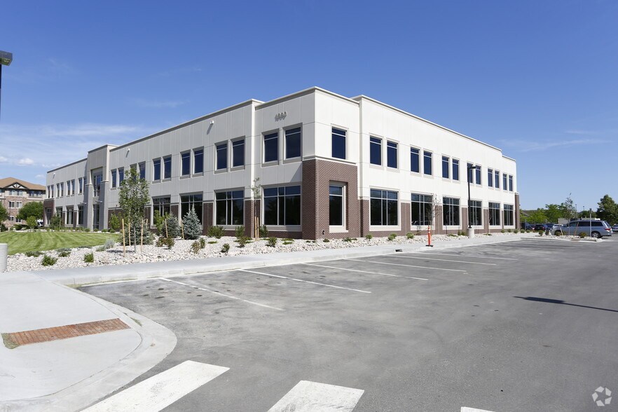 More Photos Of 1880 Fall River Dr, Loveland Office For Lease