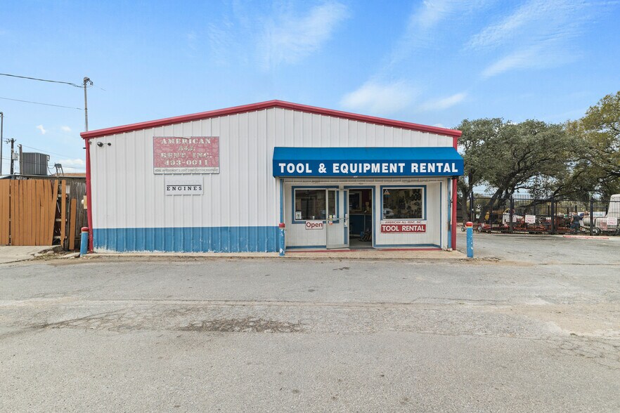 Primary Photo Of 17645 Blanco Rd, San Antonio General Retail For Sale