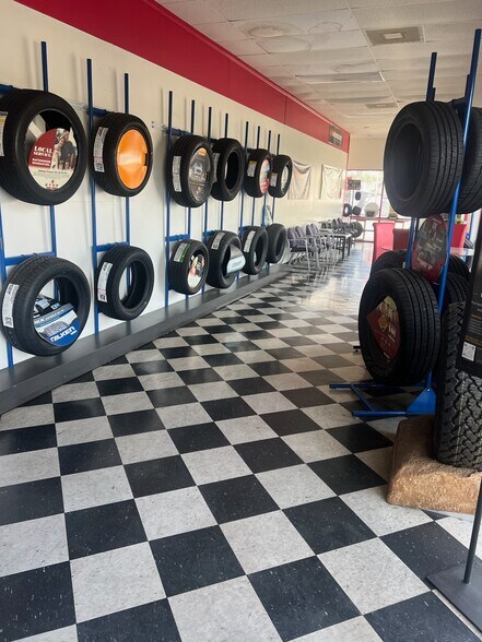 More Photos Of 2016 W Foothill Blvd, Upland Carwash For Lease