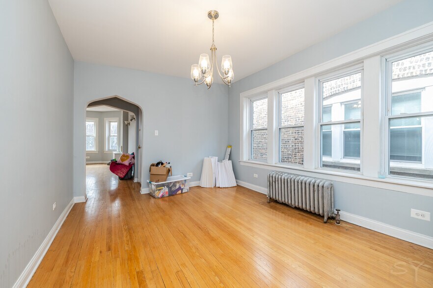 More Photos Of 7751 S Phillips Ave, Chicago Industrial For Sale