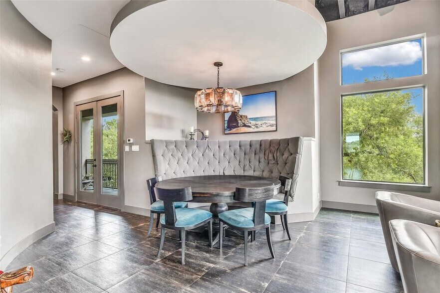 More Photos Of 316 Morningside Dr, Friendswood Loft Creative Space For Sale