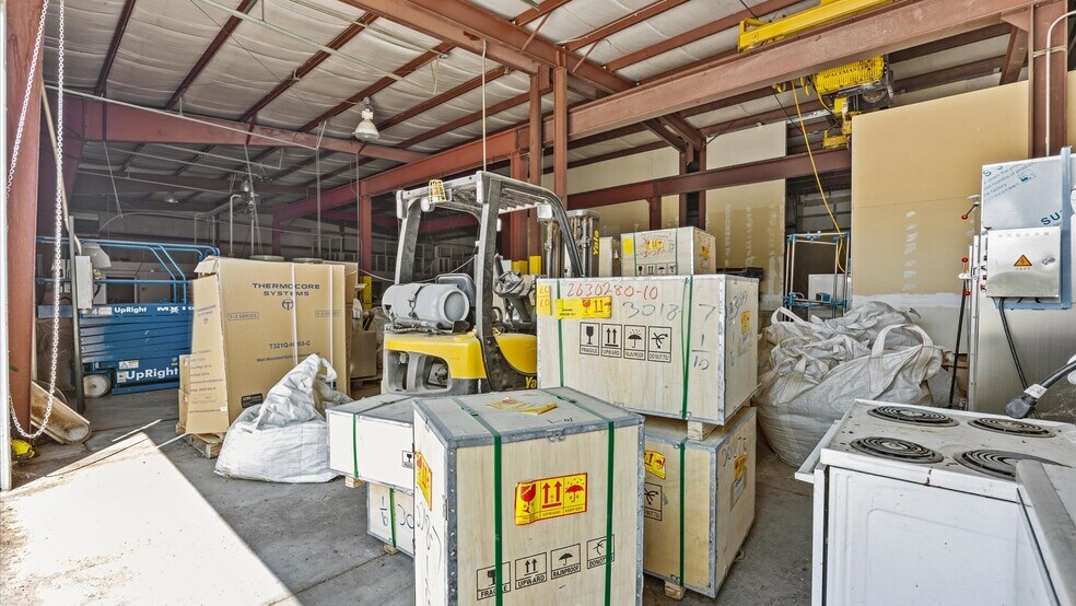 More Photos Of 1760 Gunnison Ave, Delta Warehouse For Sale