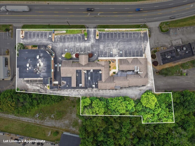 More Photos Of 1633 W Morris Blvd, Morristown Healthcare For Sale