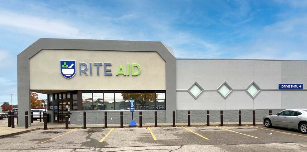 More Photos Of 5050 Gratiot Rd, Saginaw Drugstore For Sale