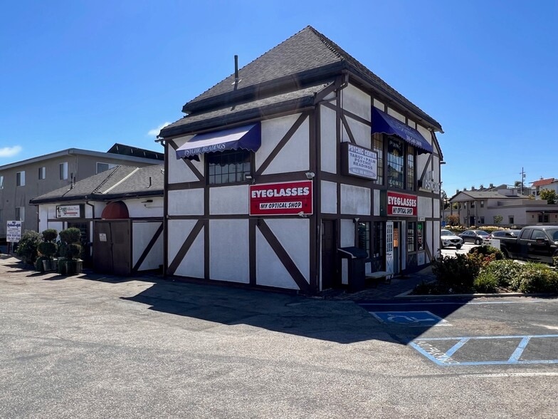More Photos Of 910 Torrance Blvd, Redondo Beach Storefront Retail Office For Sale