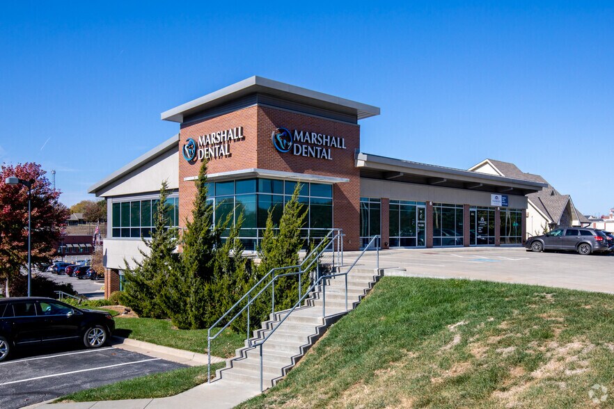 More Photos Of 6112 Mo-9 Hwy, Kansas City Office For Lease