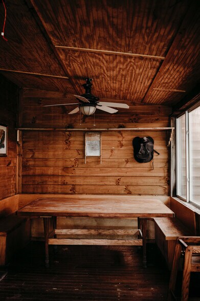 More Photos Of 16 Baby Back Pl, Pipestem Flex For Sale