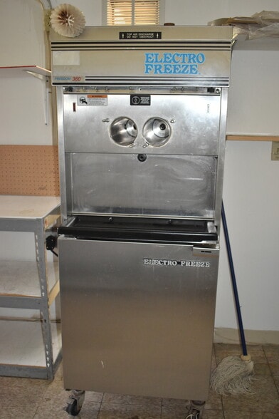 More Photos Of 8915 Route 6N, Albion Fast Food For Sale