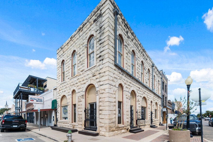 Primary Photo Of 200 E Central Ave, Belton Office Residential For Sale