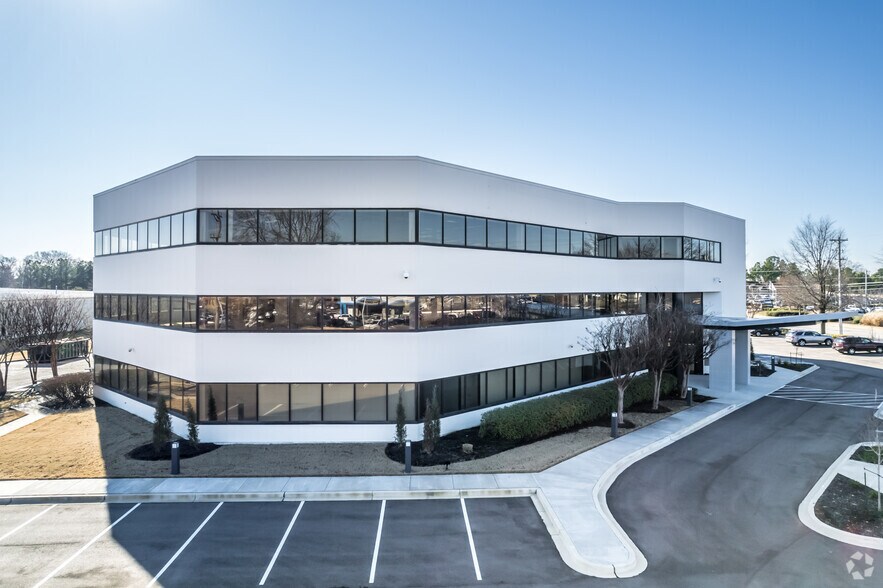 More Photos Of 7845 US Highway 64, Memphis Medical For Lease