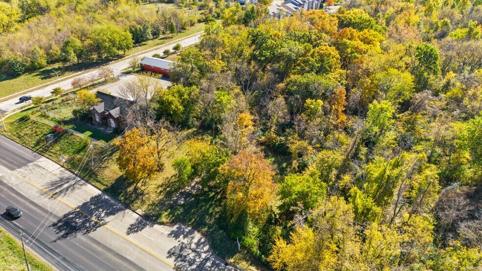 More Photos Of 14700 e us 40 highway, Kansas City Land For Sale