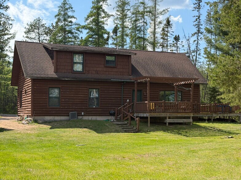 More Photos Of 3980 Lakeshore Dr, Rhinelander Lodge Meeting Hall For Sale