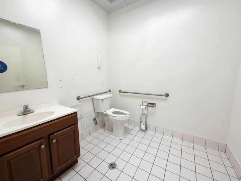 More Photos Of 4137 N Peck Rd, El Monte Freestanding For Sale