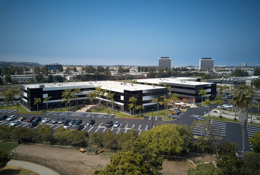 More Photos Of 4551 Glencoe Ave, Marina del Rey Office For Lease