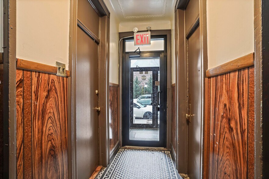 More Photos Of 6109 Catalpa Ave, Ridgewood Multifamily For Sale