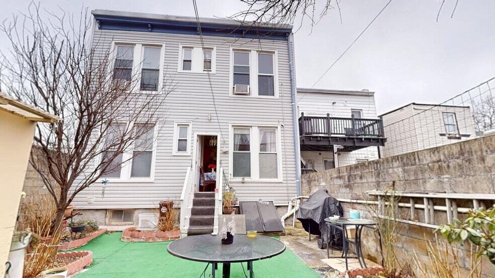 More Photos Of 1649 George St, Ridgewood Apartments For Sale